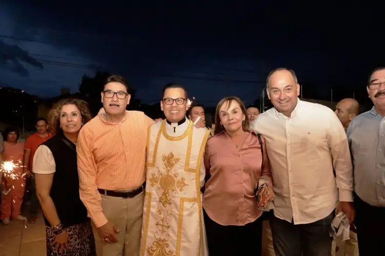 Agradecen nogalenses servicio al “Padre Pajarito”