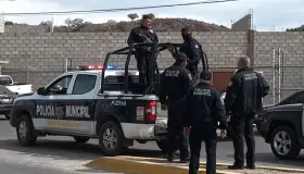 Asaltan a taxista a mano armada