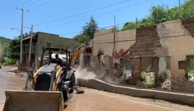 Quita Protección Civil riesgo de casas abandonas