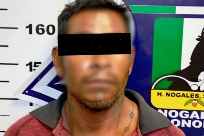 Entregan a persona a las autoridades por allanamiento