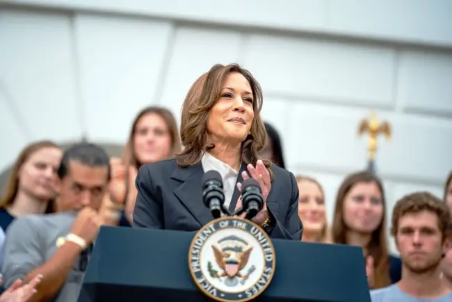 Tiene Kamala Harris mayoría de votos para nominación presidencial