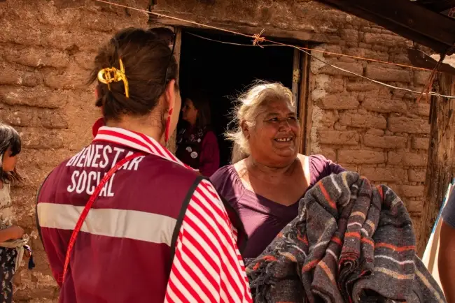 Lleva Primera Dama ayuda a familias rurales