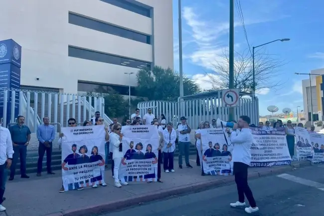 Realizan manifestación contra reforma al Poder Judicial en Hmo