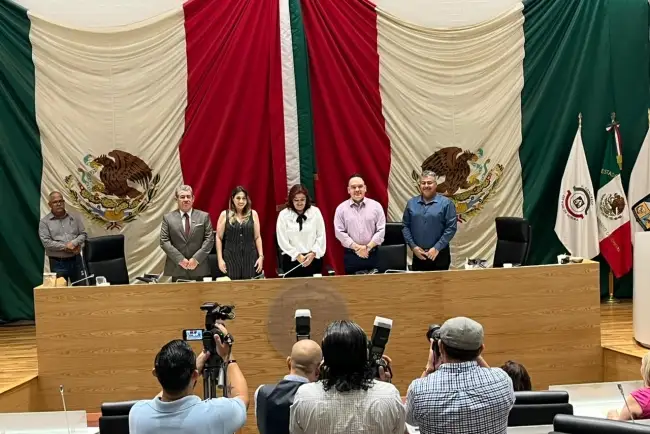 En última sesión buscan creación de Secretaría de la Mujer