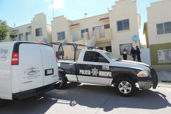 Investigan muerte de persona encontrada en su vivienda en las Colinas del Yaqui
