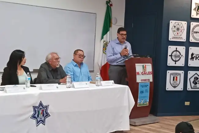 Premian a agentes con el programa Policía del Mes