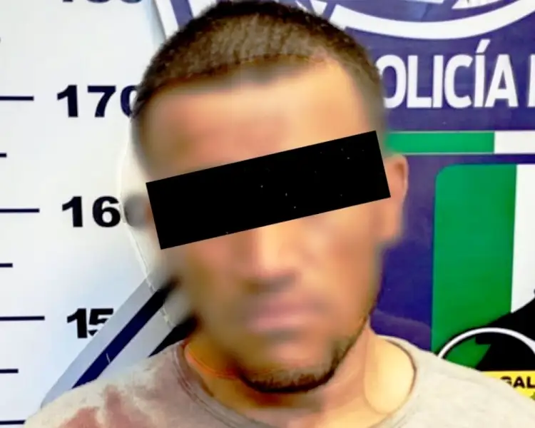 Detienen a agresor de su pareja que además hace destrozos en su casa