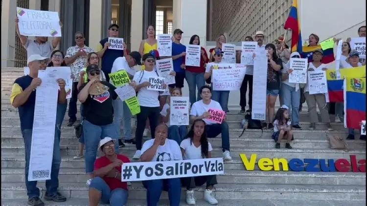 Comunidad venezolana de Hermosillo se suma a protestas contra reelección de Maduro