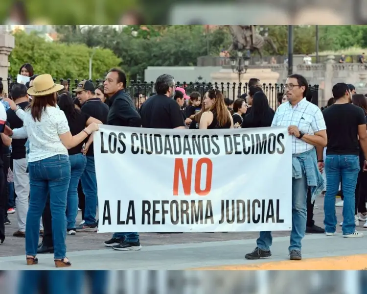 Protestan trabajadores de la Corte contra Reforma Judicial
