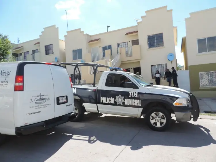 Investigan muerte de persona encontrada en su vivienda en las Colinas del Yaqui