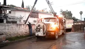 Ayuda Mesa del Agua a familia inundada