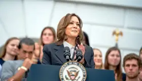 Tiene Kamala Harris mayoría de votos para nominación presidencial