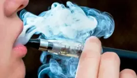 Menor se intoxica con cigarro electrónico