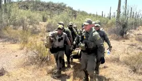 Bajan detenciones de migrantes en EU