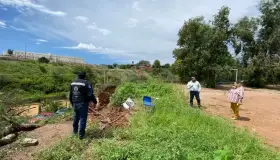Cae barda en escuela de Nogales