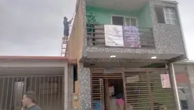 Provoca aire acondicionado incendio en vivienda; bomberos logran sofocarlo