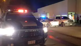 Lo hieren en la calle cuando caminaba con su esposa