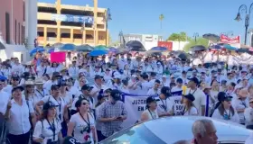 Marchan contra la reforma judicial