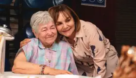 Celebra Primera Dama a los abuelos del Asilo Franciscano