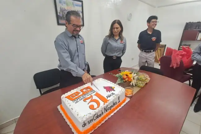Festejan 31 aniversario del Cobach Nogales 1