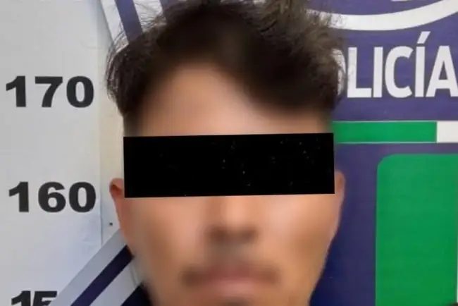 Detenidos tras persecución por posesión de metanfetaminas