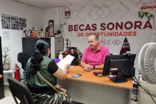 Apoyan para el registro del programa becas Sonora de Oportunidades