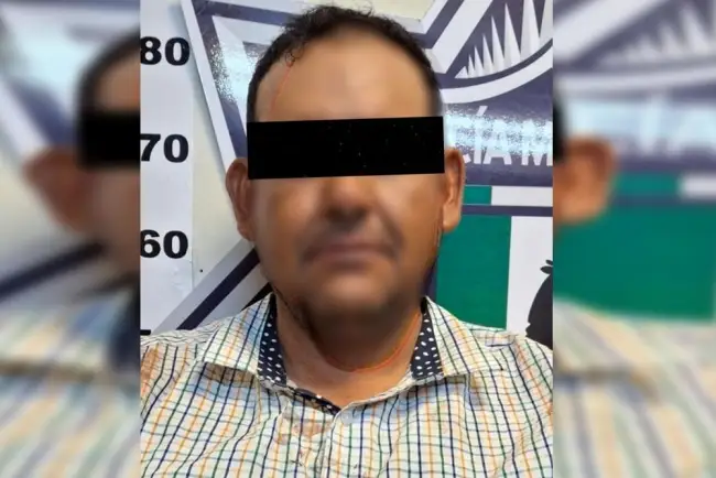 Señalan vecinos de Los Encinos a sujeto que se introdujo en una vivienda