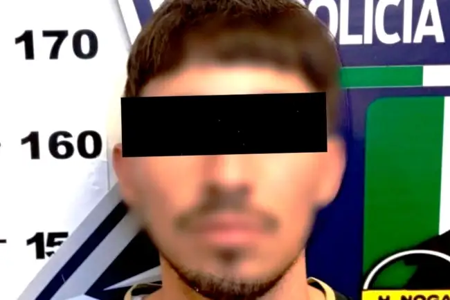 Agrede a ex pareja y es detenido