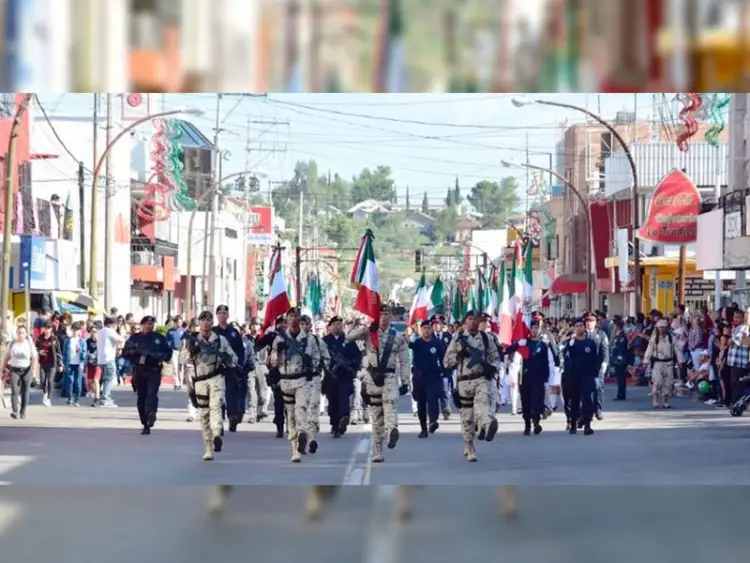Convocan para unirse al desfile del 16 de septiembre
