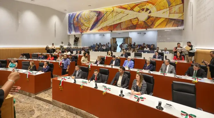 Presentan agendas legislativas en el Congreso de Sonora