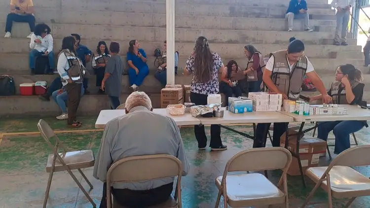 Llevan jornada médica a El Represo