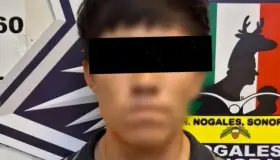 Tras persecución detienen a joven con carro robado