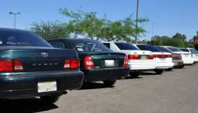 Están a la espera de carros “chocolates” no regularizados