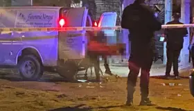 Arrolla tren a persona en la madrugada