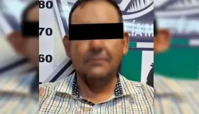 Señalan vecinos de Los Encinos a sujeto que se introdujo en una vivienda