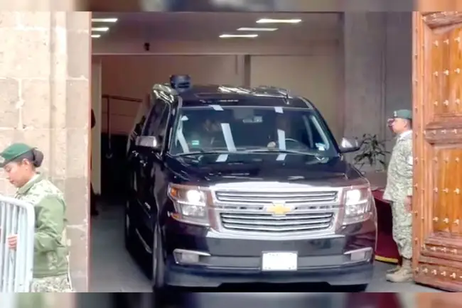 Evaluará Claudia Sheinbaum daños en Acapulco por huracán “John”