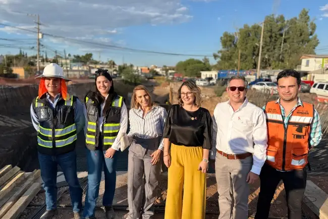 Supervisan congresistas avance de embovedado de la Tecnológico