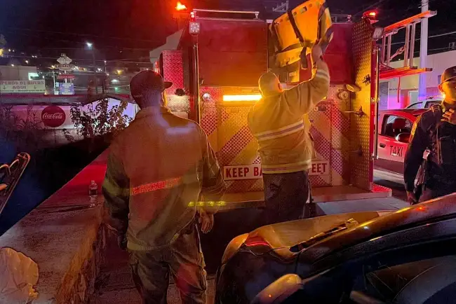 Buscan dos cuerpos sin vida en embovedado sin resultados