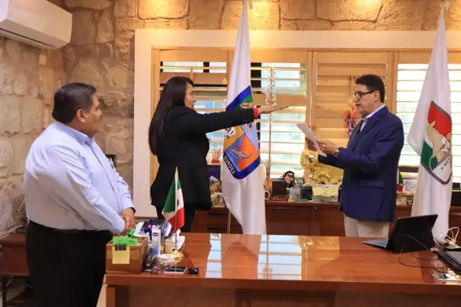 Nombran a Julia Guadalupe Ochoa nueva coordinadora de UMPC