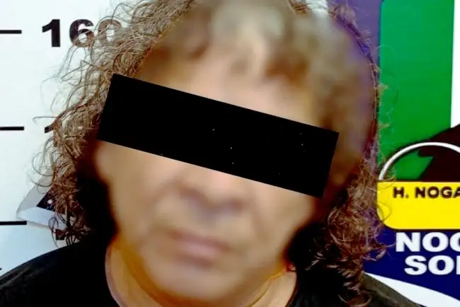 Causa daños conductor ebrio; fue detenido por autoridades