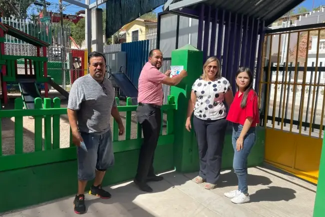 Revisa el Oomapas 262 escuelas de Nogales