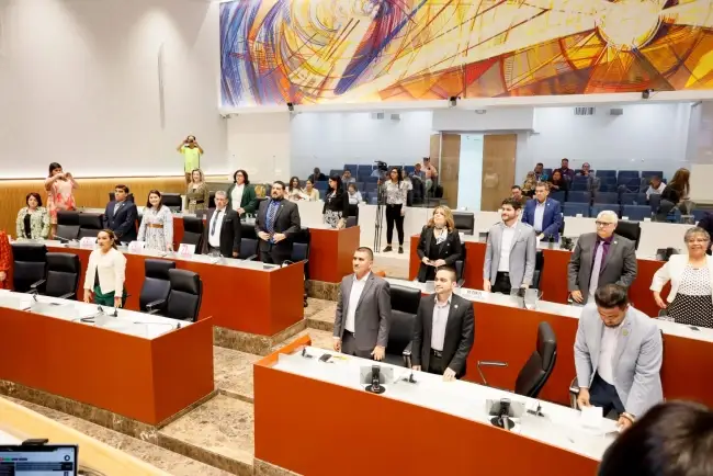 Aprueban minutas de reforma constitucional