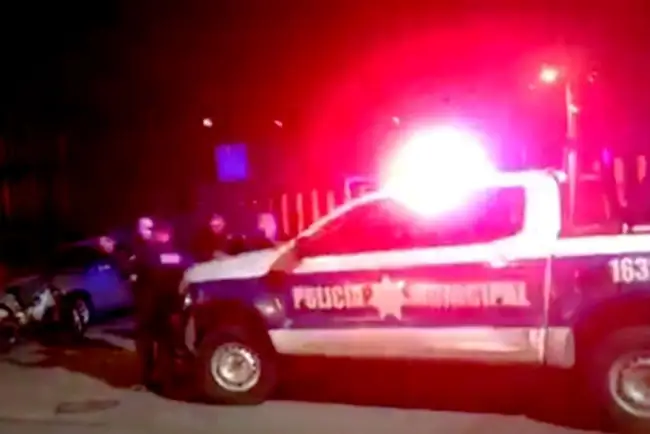 Lo asaltan y lo encierran amarrado en el baño