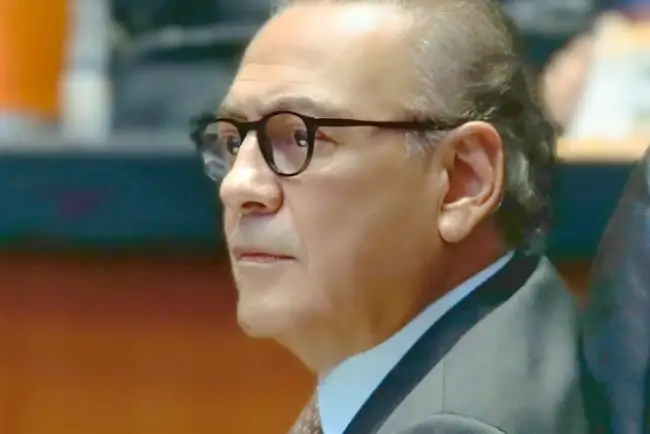 Vota Beltrones contra reforma de inimpugnabilidad