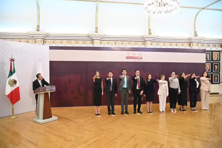 Anuncia gobernador movimientos en gabinete estatal