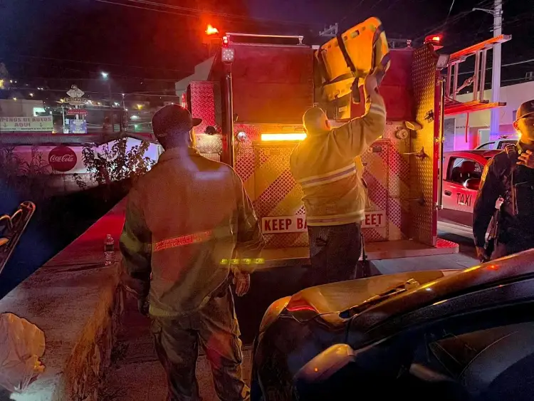 Buscan dos cuerpos sin vida en embovedado sin resultados