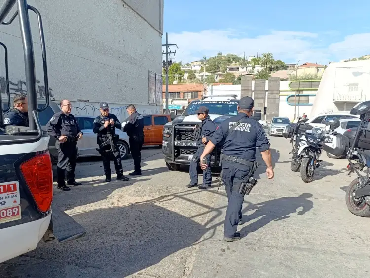 Despojan a mujer de casi 30 mil pesos al llegar al banco