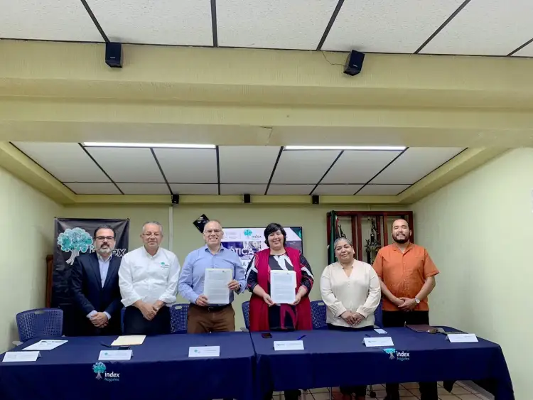 Firman convenio para club de robótica