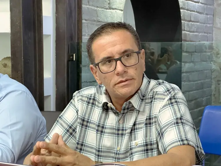 Atienden tema de pozos y rebombeo en la reunión de La Mesa del Agua