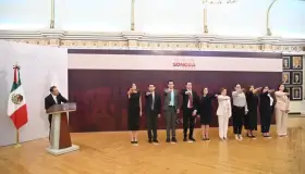 Anuncia gobernador movimientos en gabinete estatal